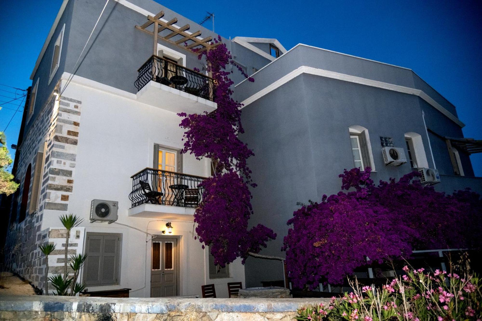 Axilleion Boutique Hotel Ermoupoli Luaran gambar