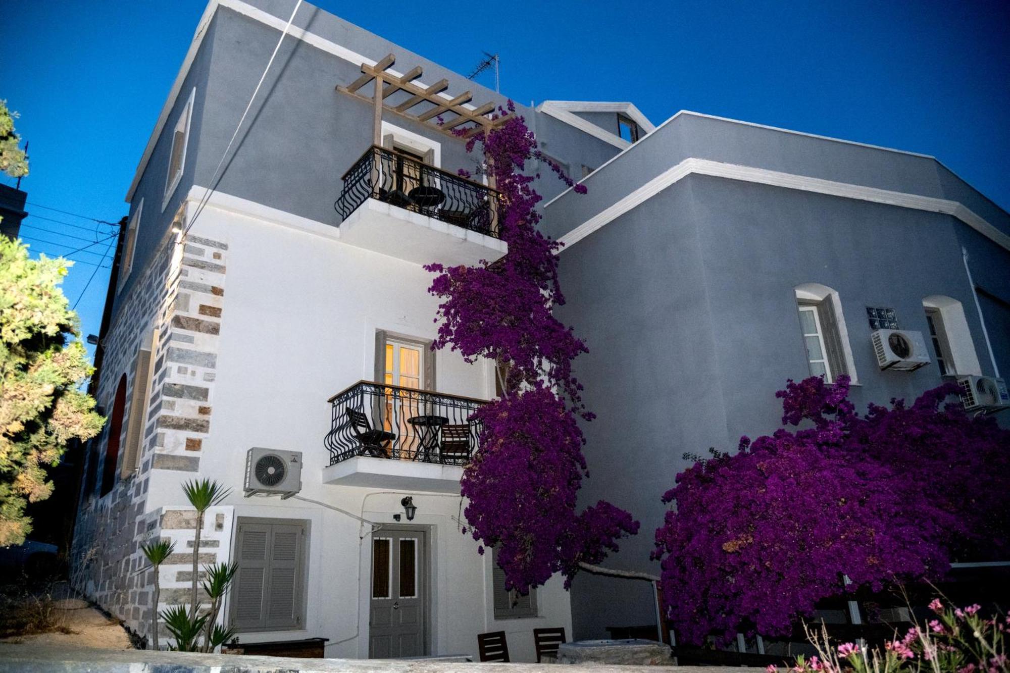 Axilleion Boutique Hotel Ermoupoli Luaran gambar