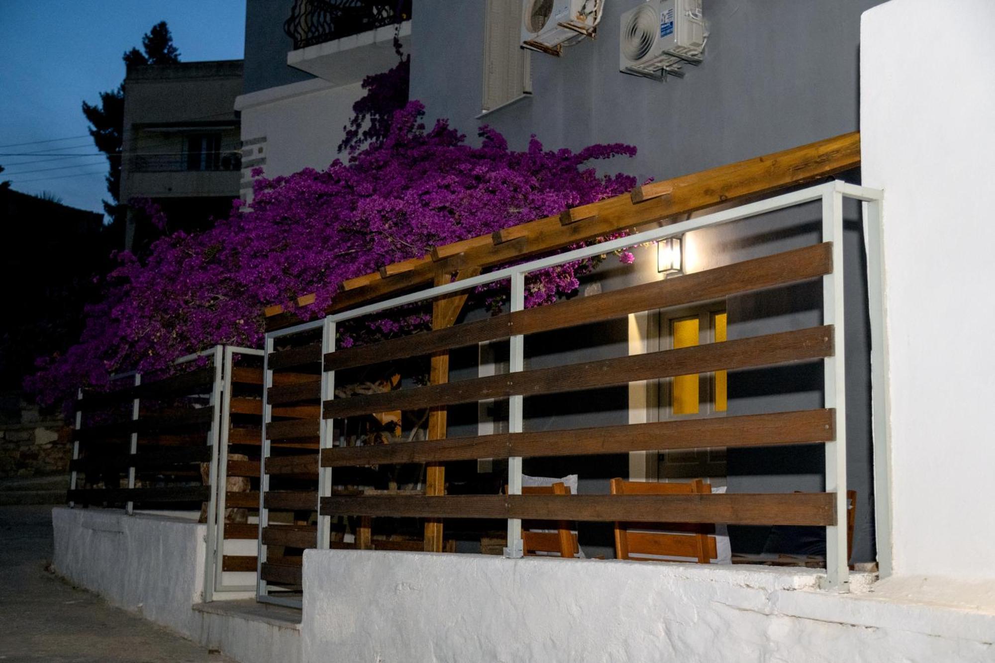 Axilleion Boutique Hotel Ermoupoli Luaran gambar