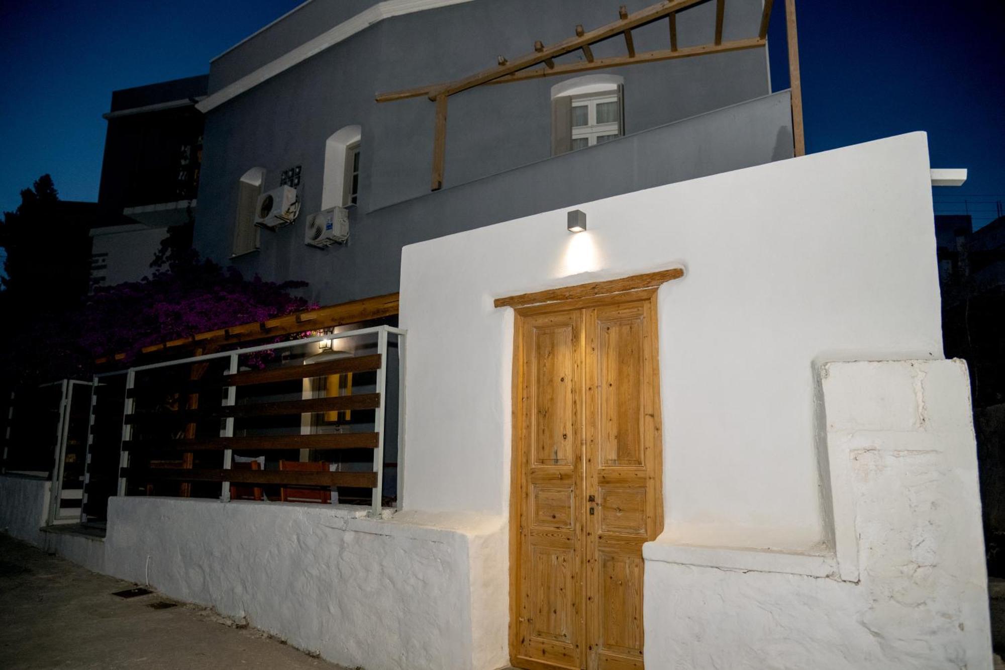 Axilleion Boutique Hotel Ermoupoli Luaran gambar